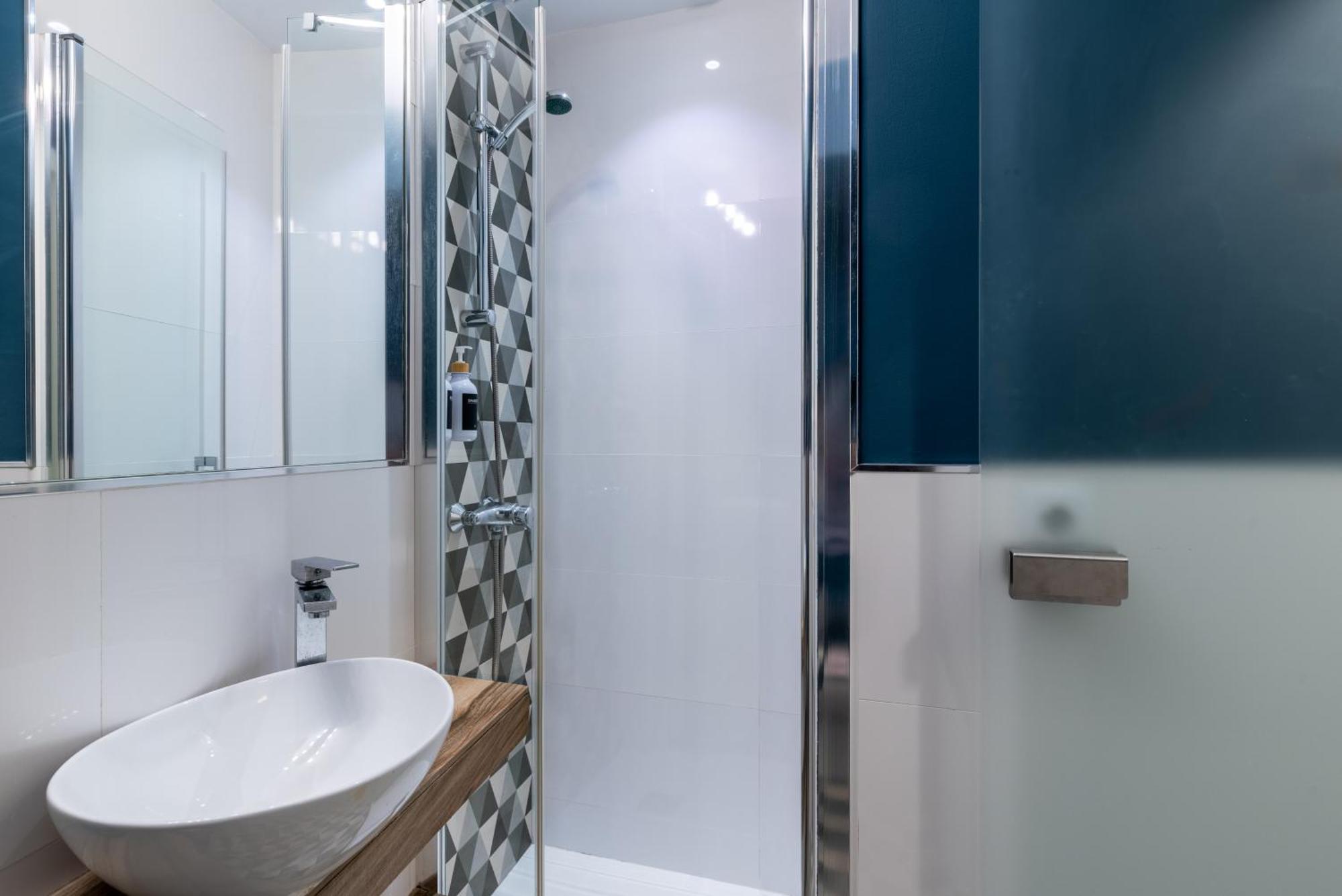 Apartamentos Rg Goyeneta Sevilla Kültér fotó