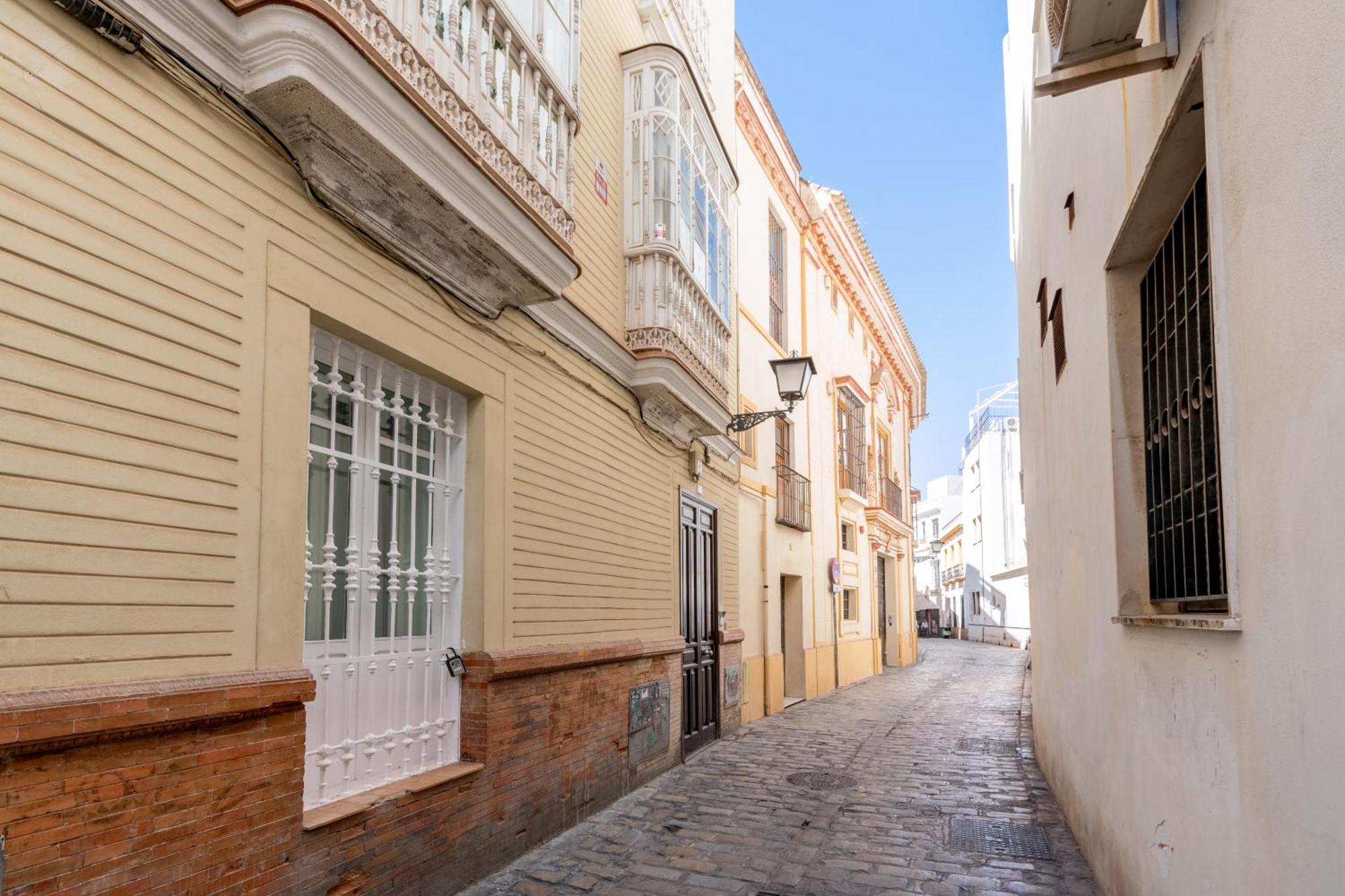 Apartamentos Rg Goyeneta Sevilla Kültér fotó